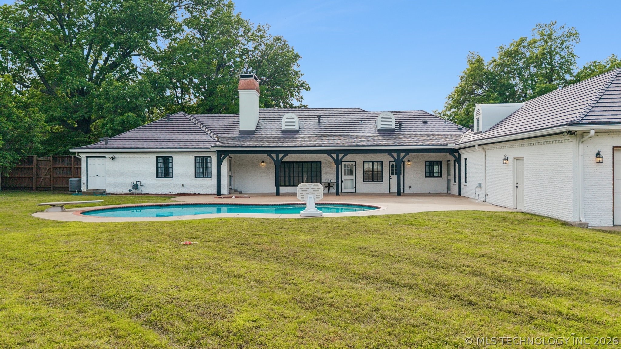 3215 E 61st Street Tulsa OK 74136