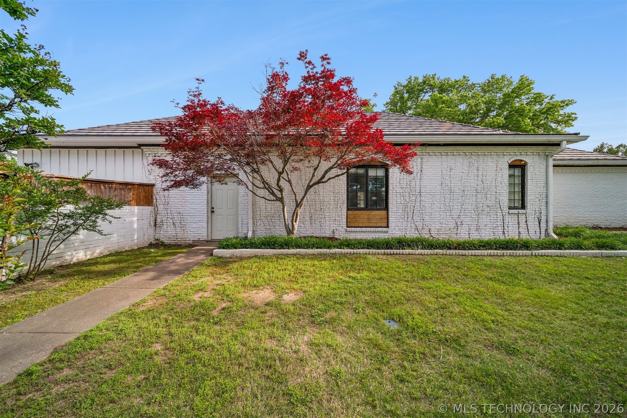 3215 E 61st Street Tulsa OK 74136