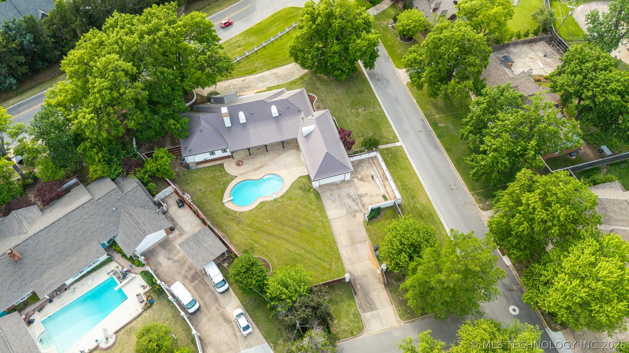 3215 E 61st Street Tulsa OK 74136