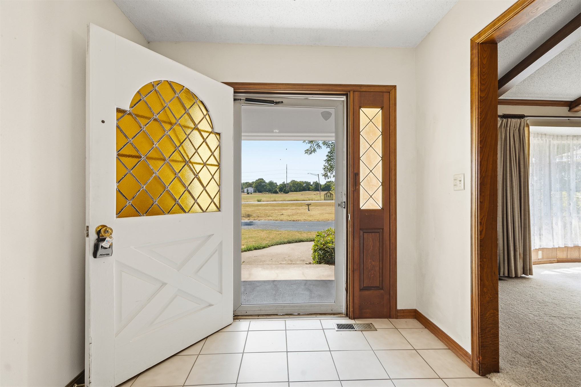 2011 W 1st Street Sulphur OK 73086