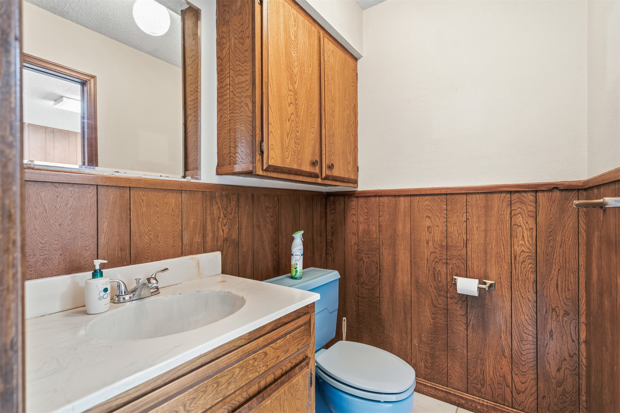 2011 W 1st Street Sulphur OK 73086