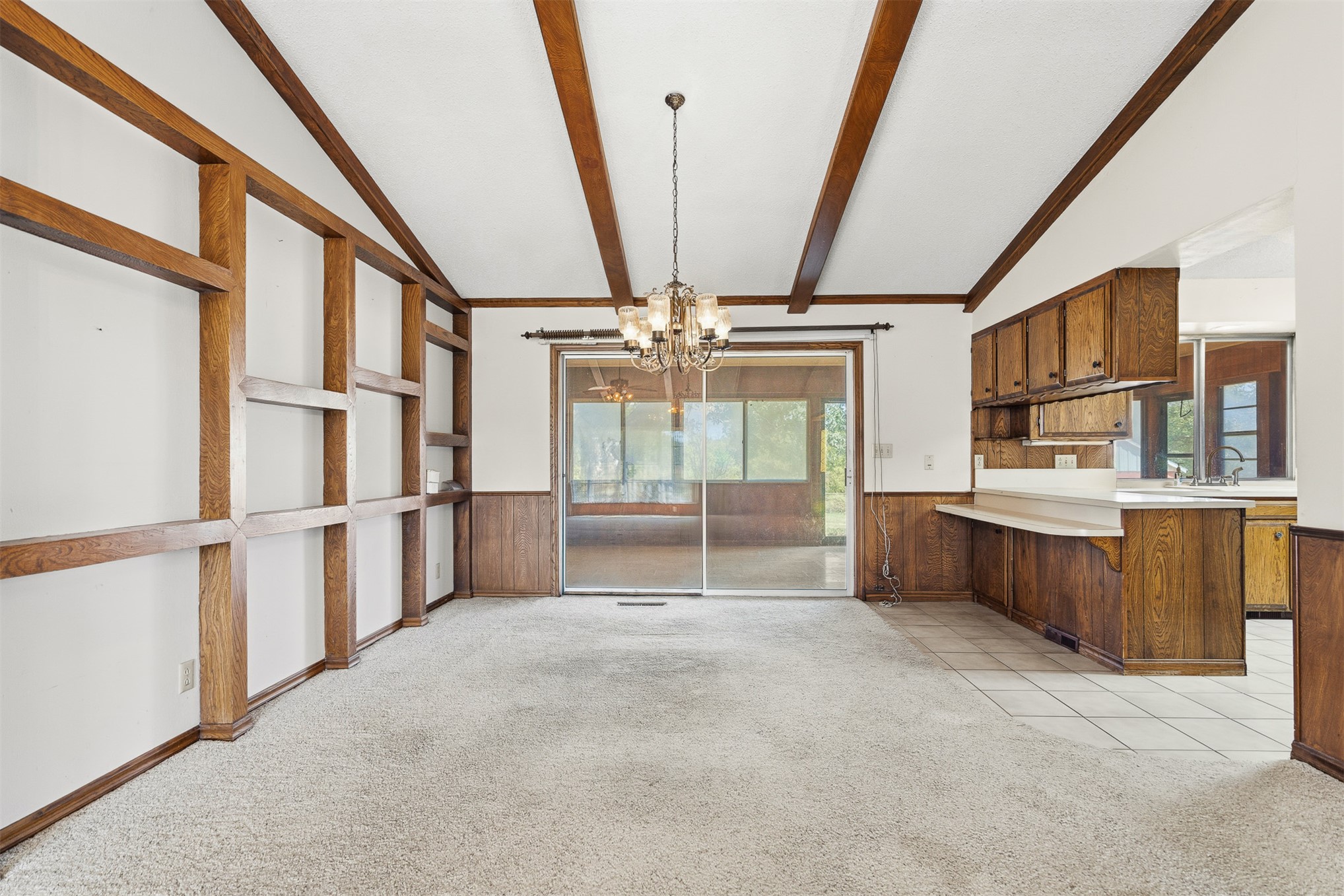 2011 W 1st Street Sulphur OK 73086