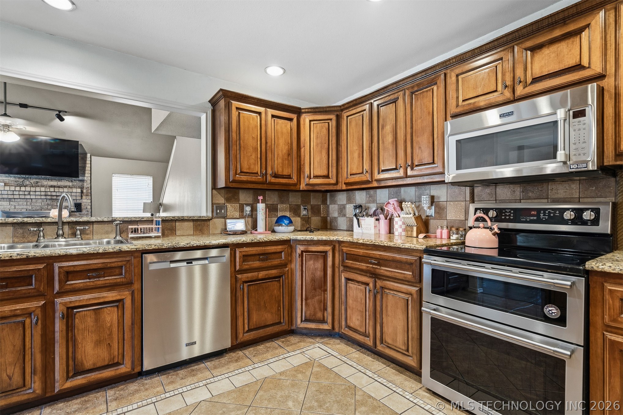 2114 Oakglen Drive Ardmore OK 73401
