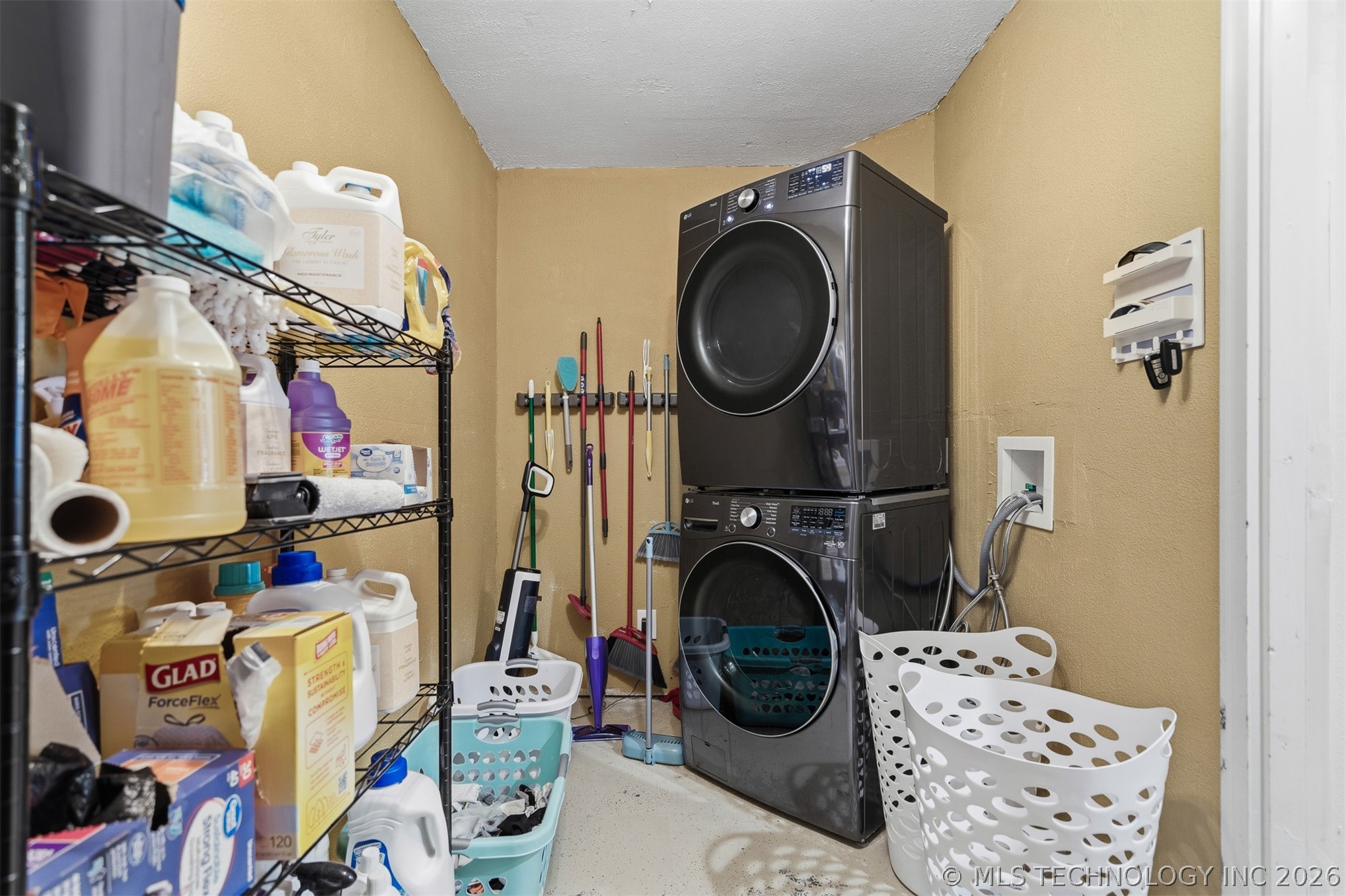 2114 Oakglen Drive Ardmore OK 73401