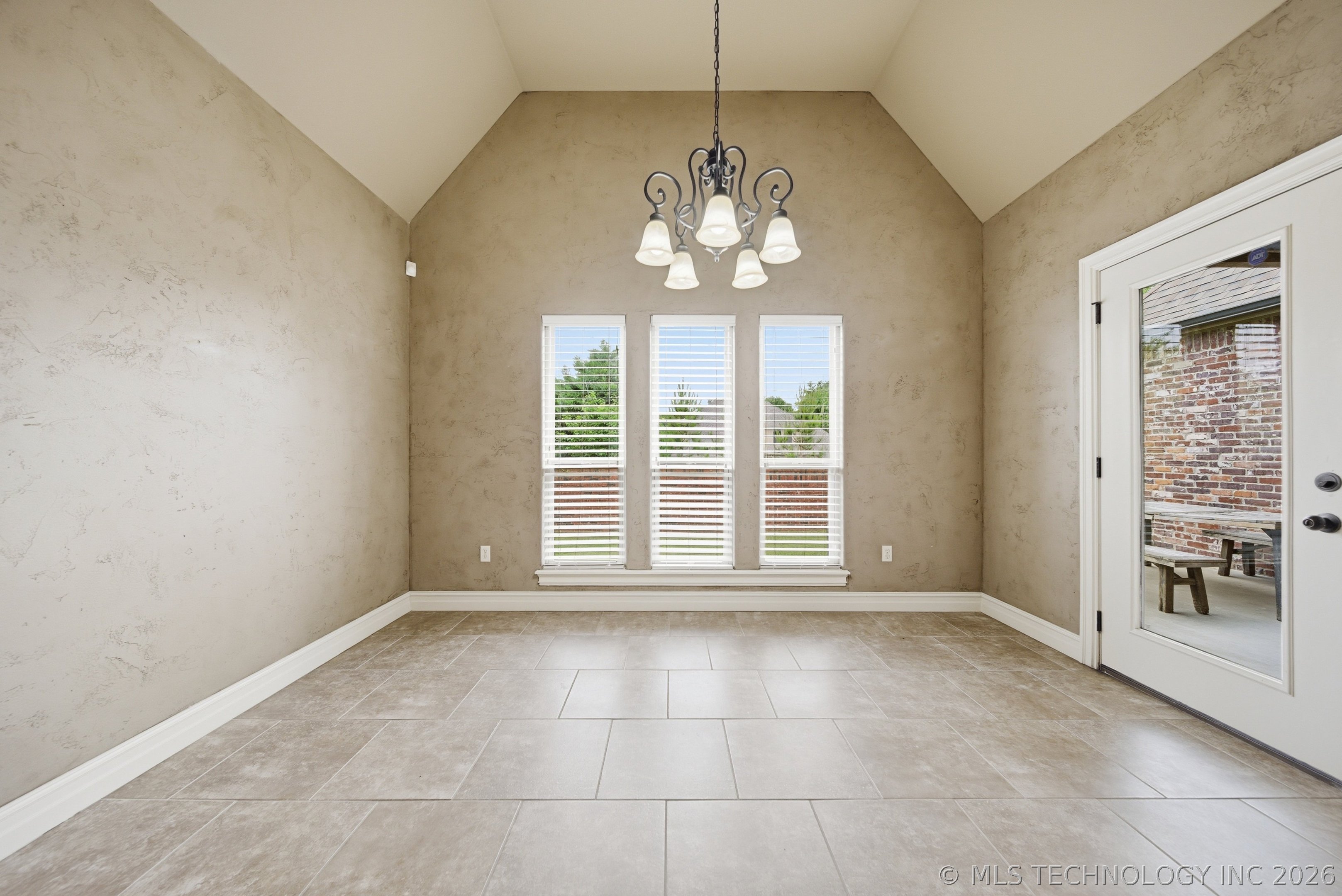 10934 S 77th Eastavenue Tulsa OK 74133