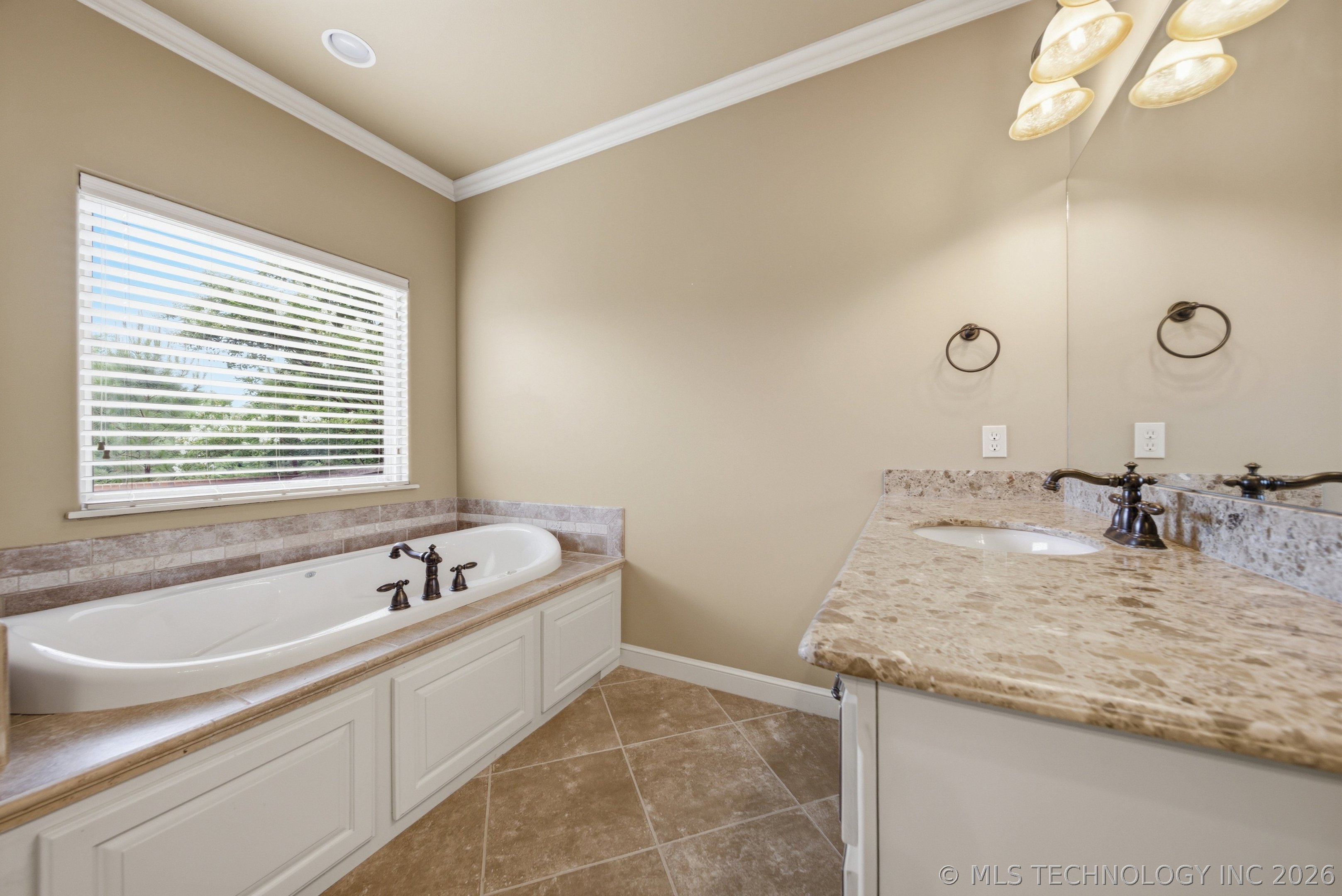10934 S 77th Eastavenue Tulsa OK 74133