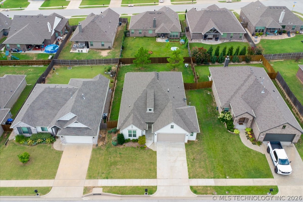 2415 W Kingsport Court S Broken Arrow OK 74011