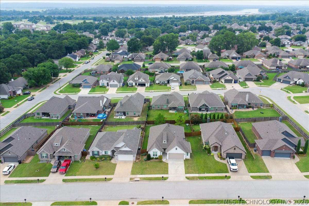 2415 W Kingsport Court S Broken Arrow OK 74011