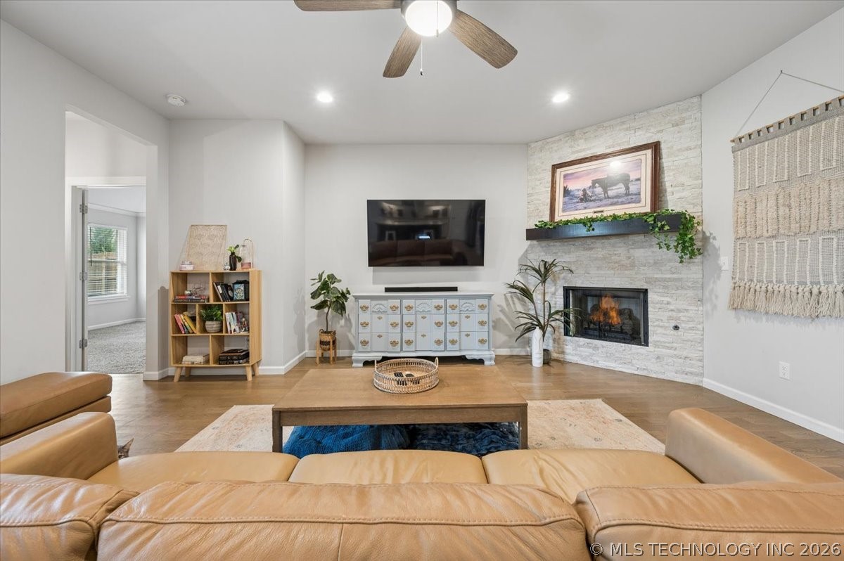 2415 W Kingsport Court S Broken Arrow OK 74011
