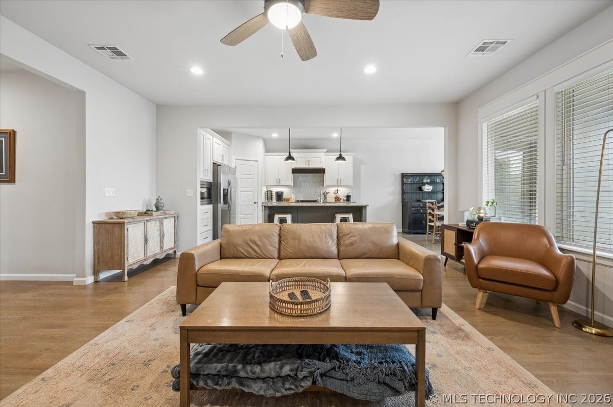 2415 W Kingsport Court S Broken Arrow OK 74011