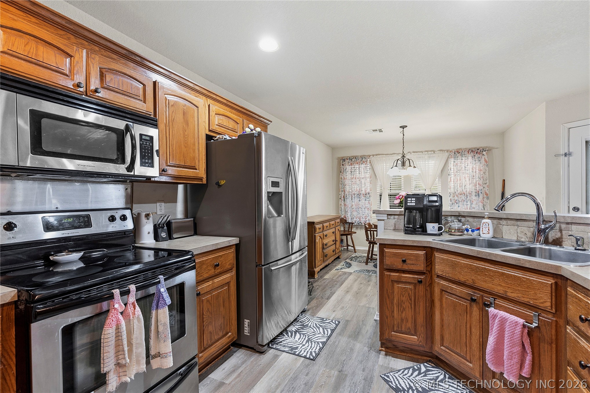 3244 S 202nd East Avenue E Broken Arrow OK 74014