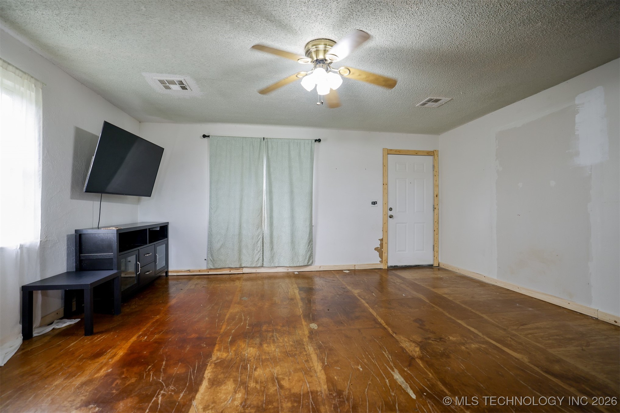 1421 S Cedar Street Bristow OK 74010