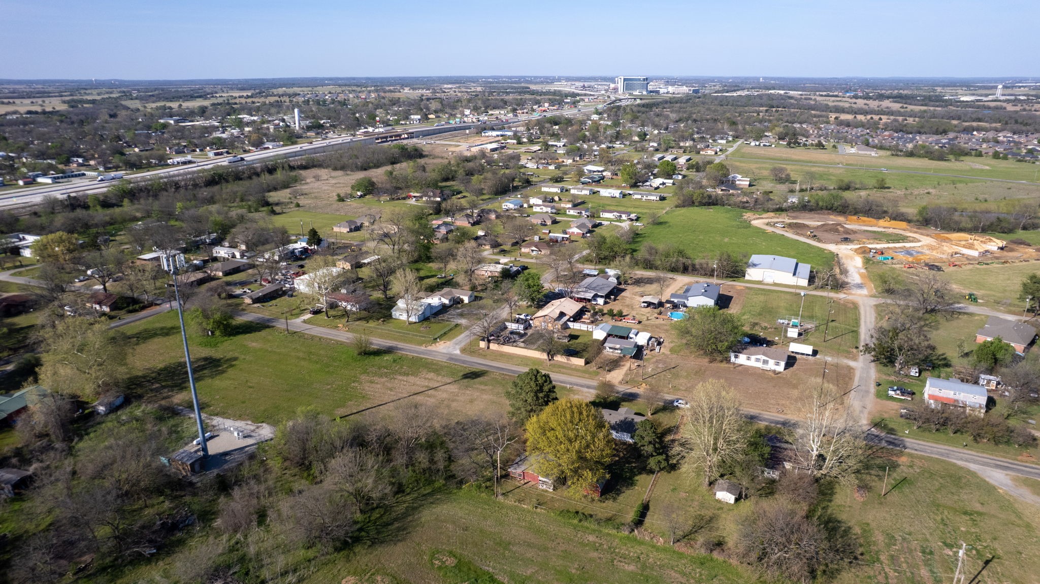 610 E Mckennon Calera OK 74730