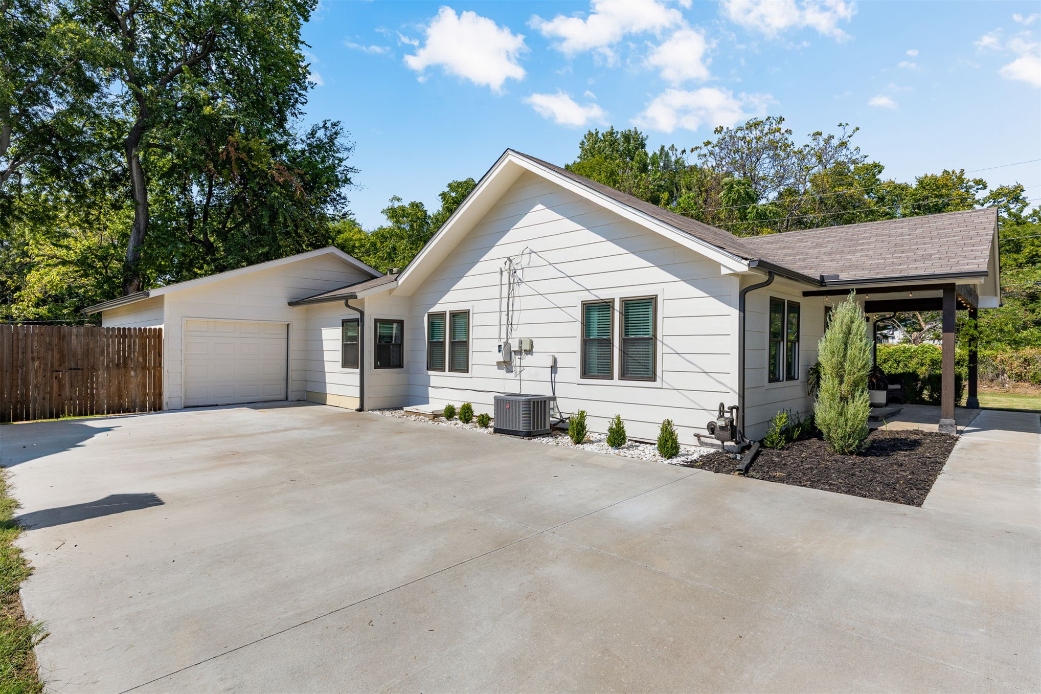 912 S Ash Avenue Broken Arrow OK 74012