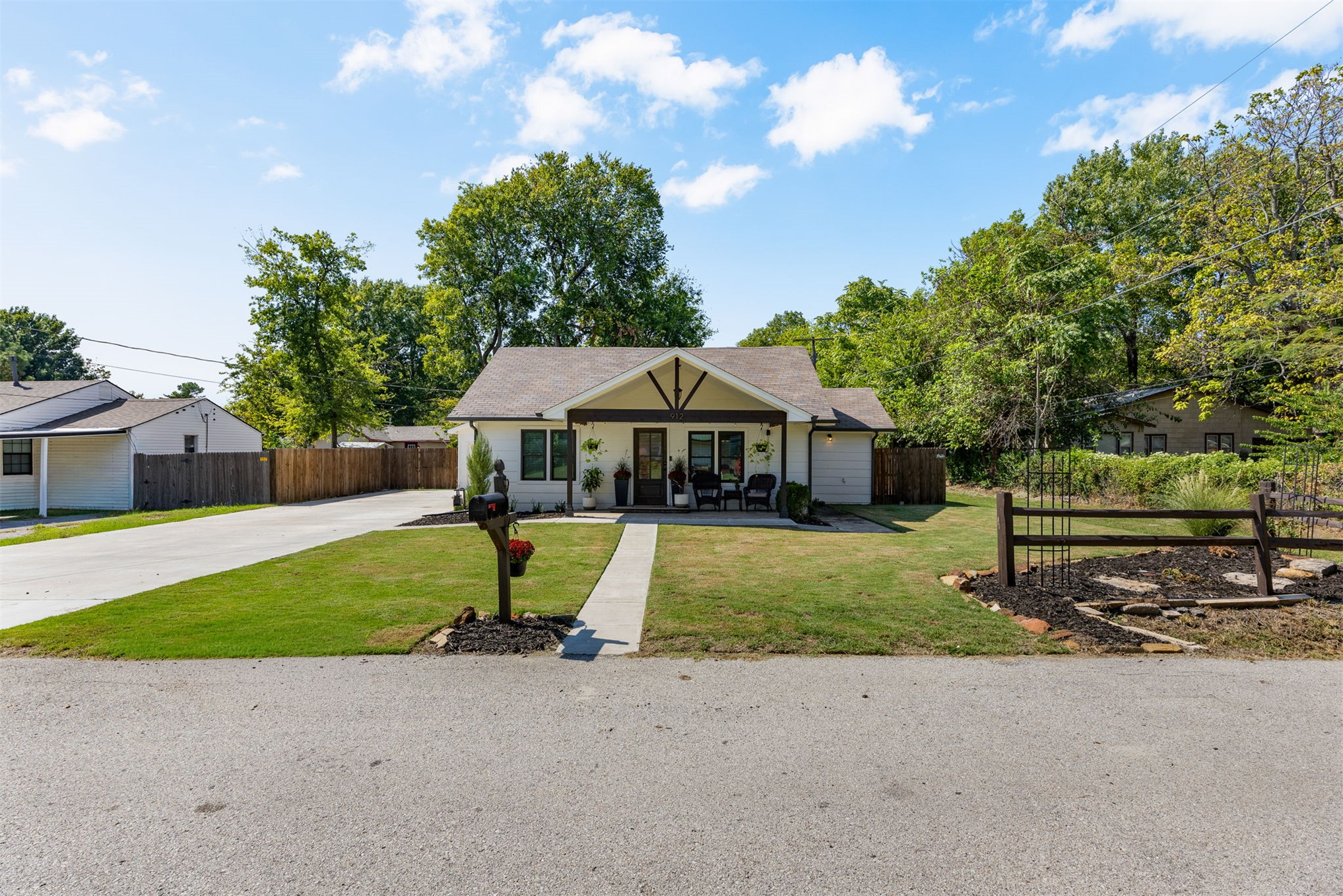 912 S Ash Avenue Broken Arrow OK 74012