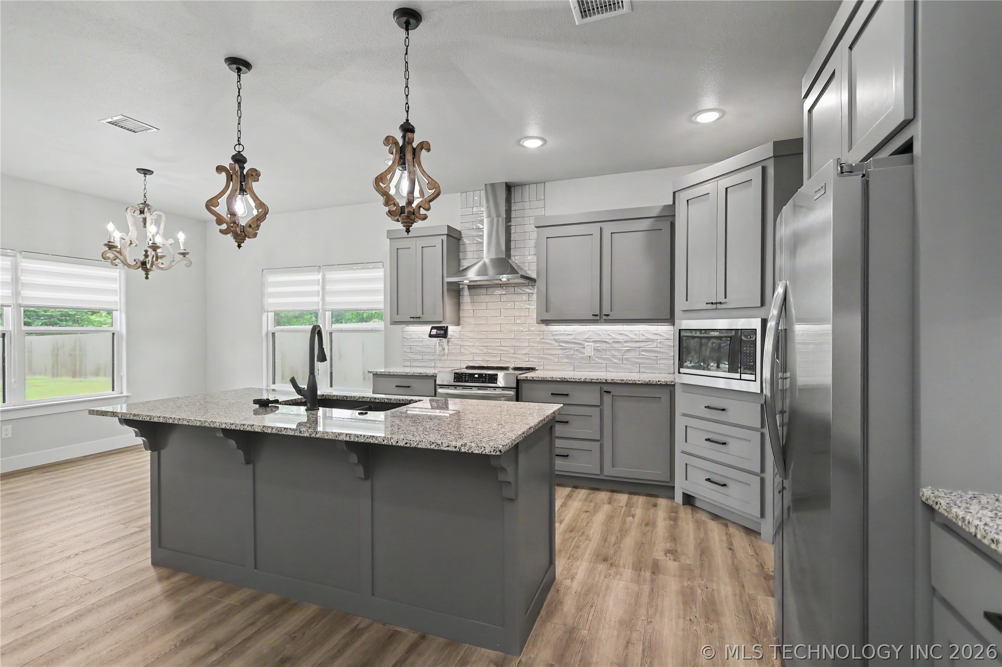 16521 N 573 Road Tahlequah OK 74464