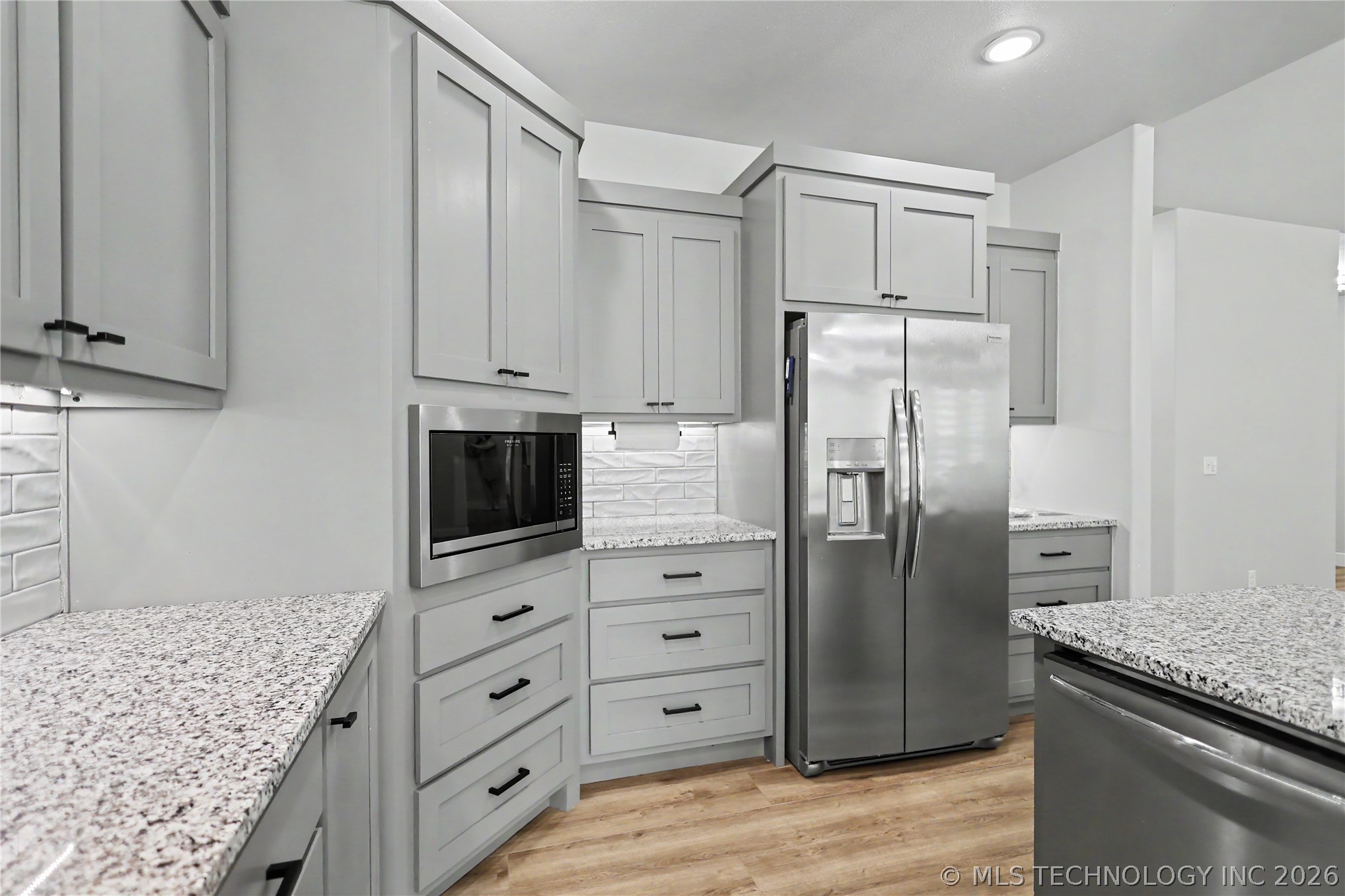 16521 N 573 Road Tahlequah OK 74464