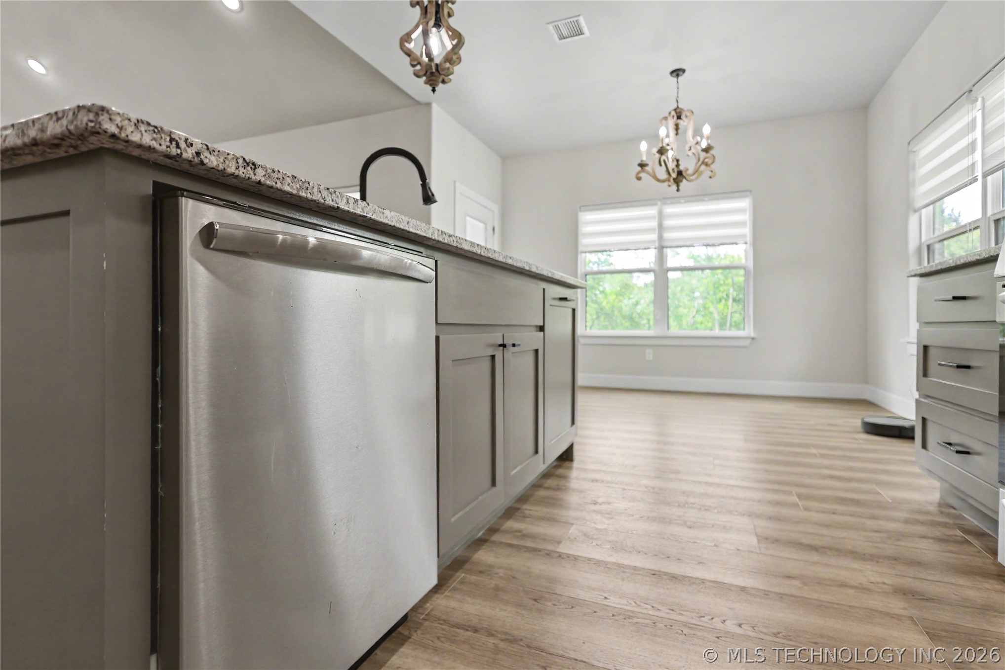 16521 N 573 Road Tahlequah OK 74464