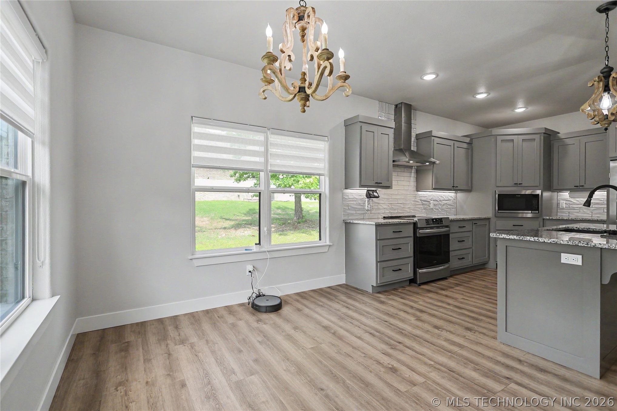 16521 N 573 Road Tahlequah OK 74464