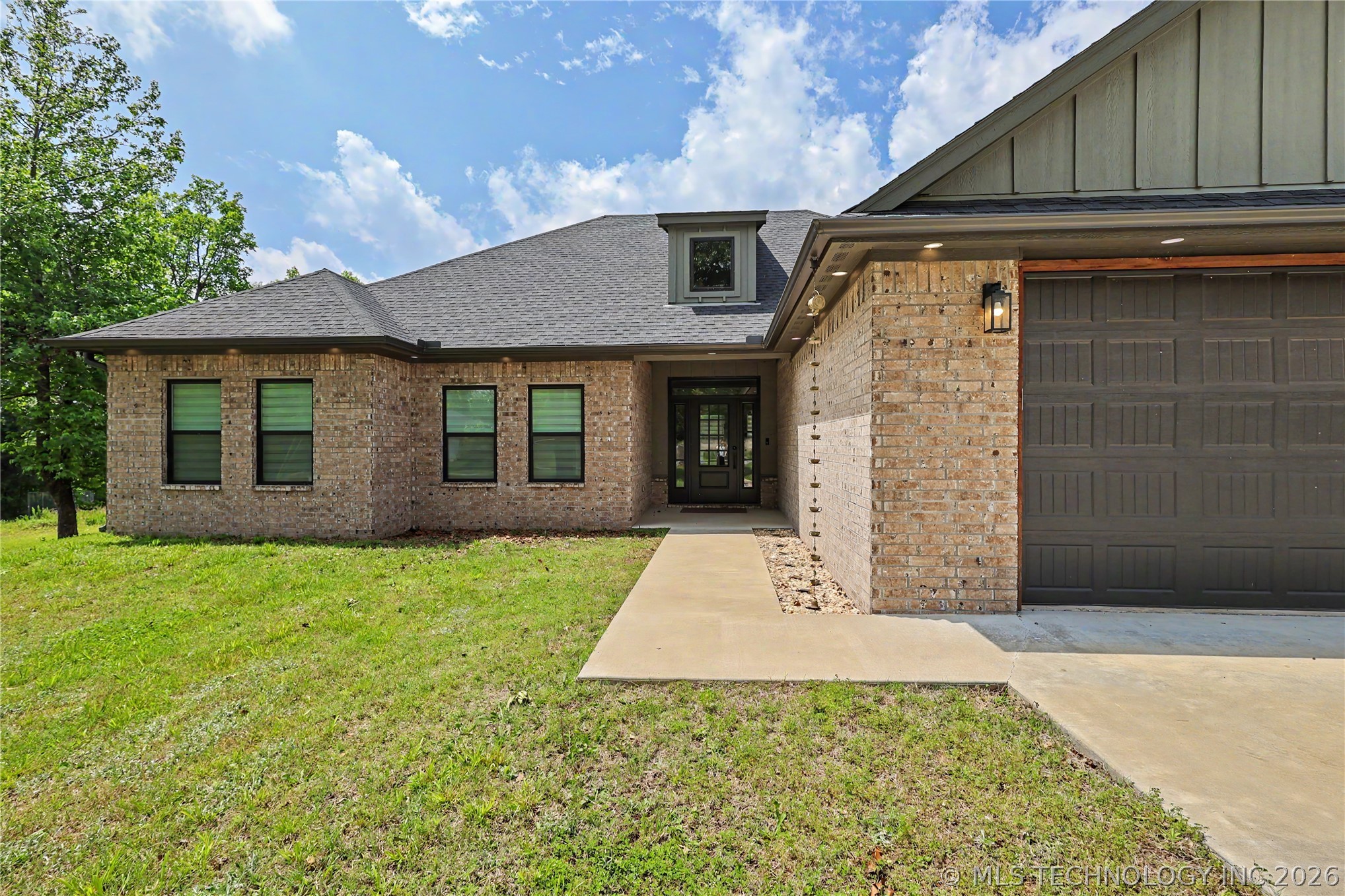 16521 N 573 Road Tahlequah OK 74464
