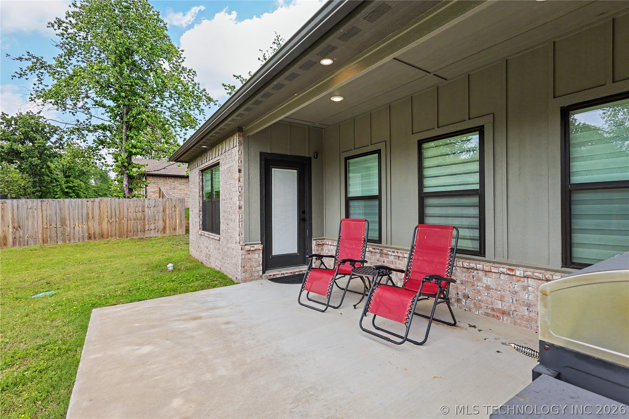 16521 N 573 Road Tahlequah OK 74464