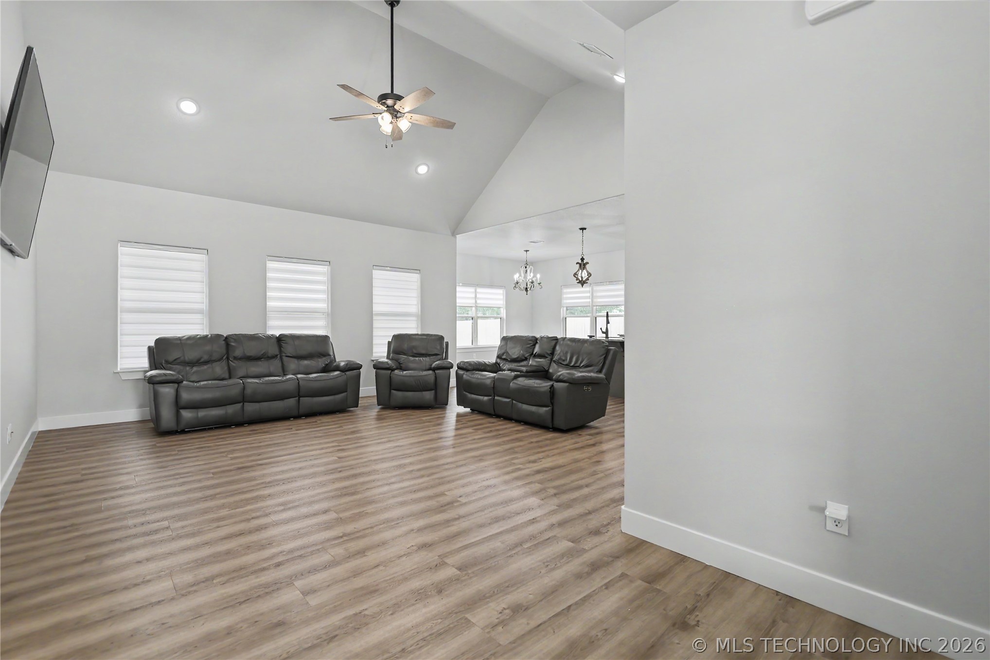 16521 N 573 Road Tahlequah OK 74464
