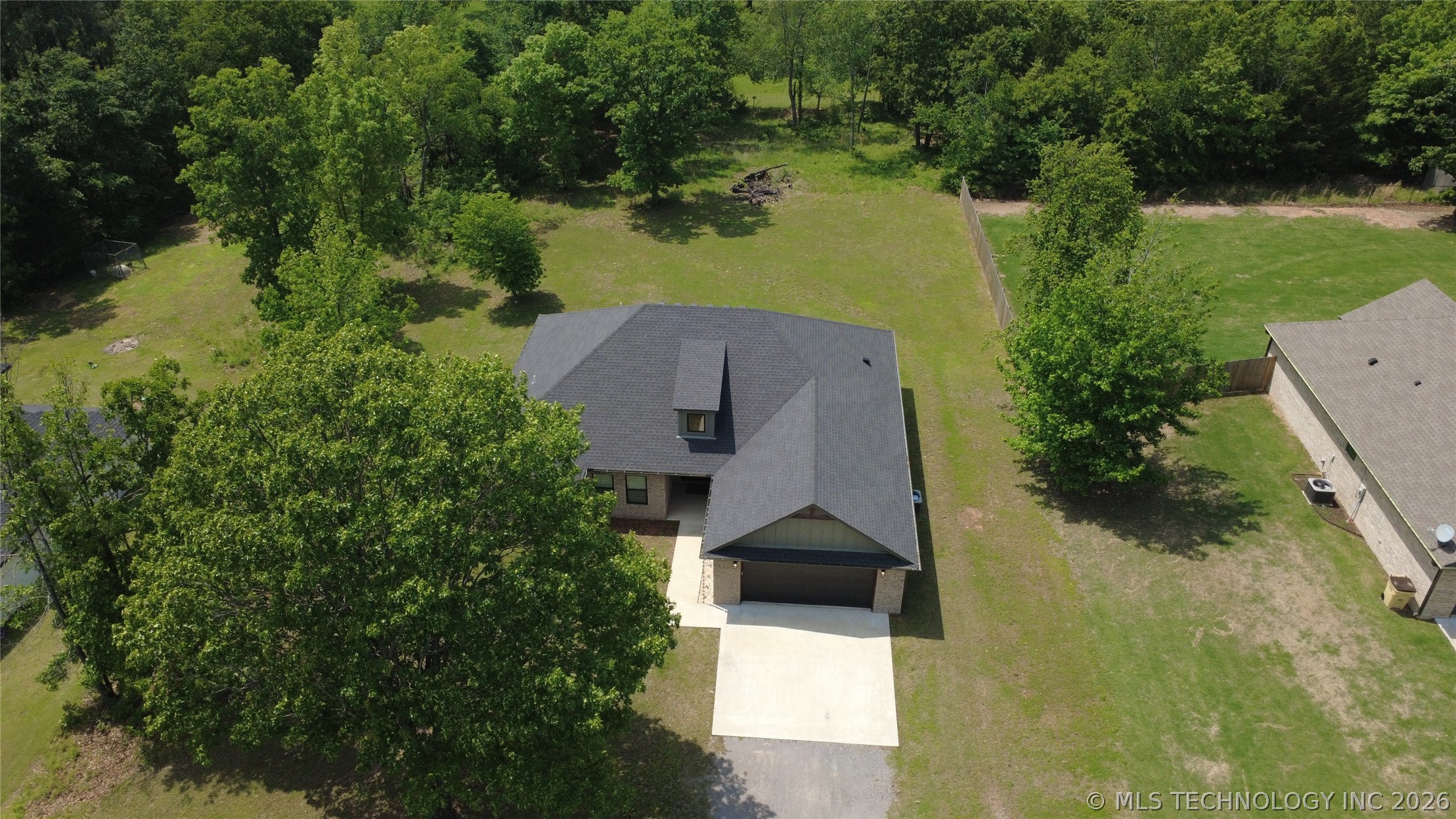 16521 N 573 Road Tahlequah OK 74464
