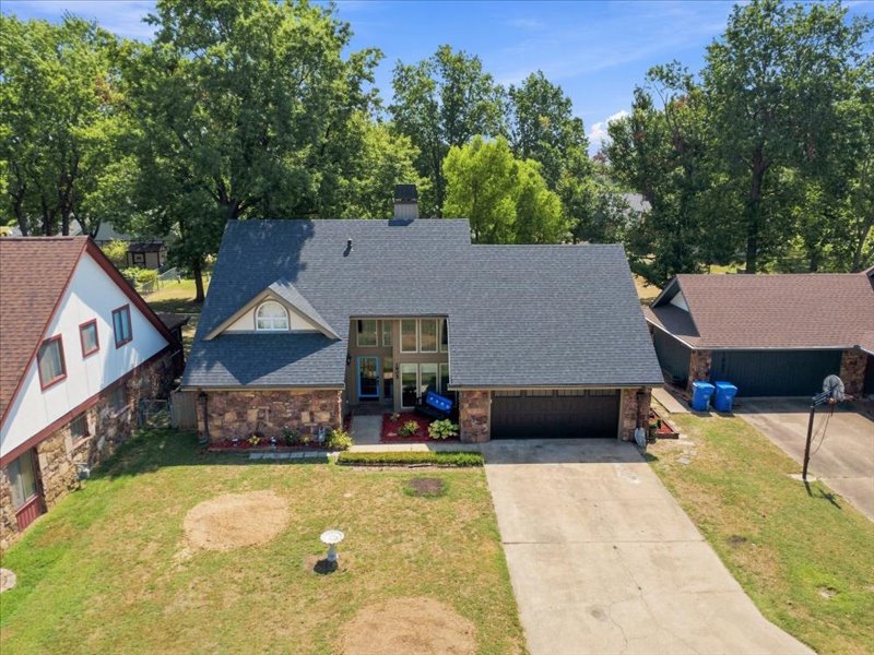 1905 Court Miami OK 74354