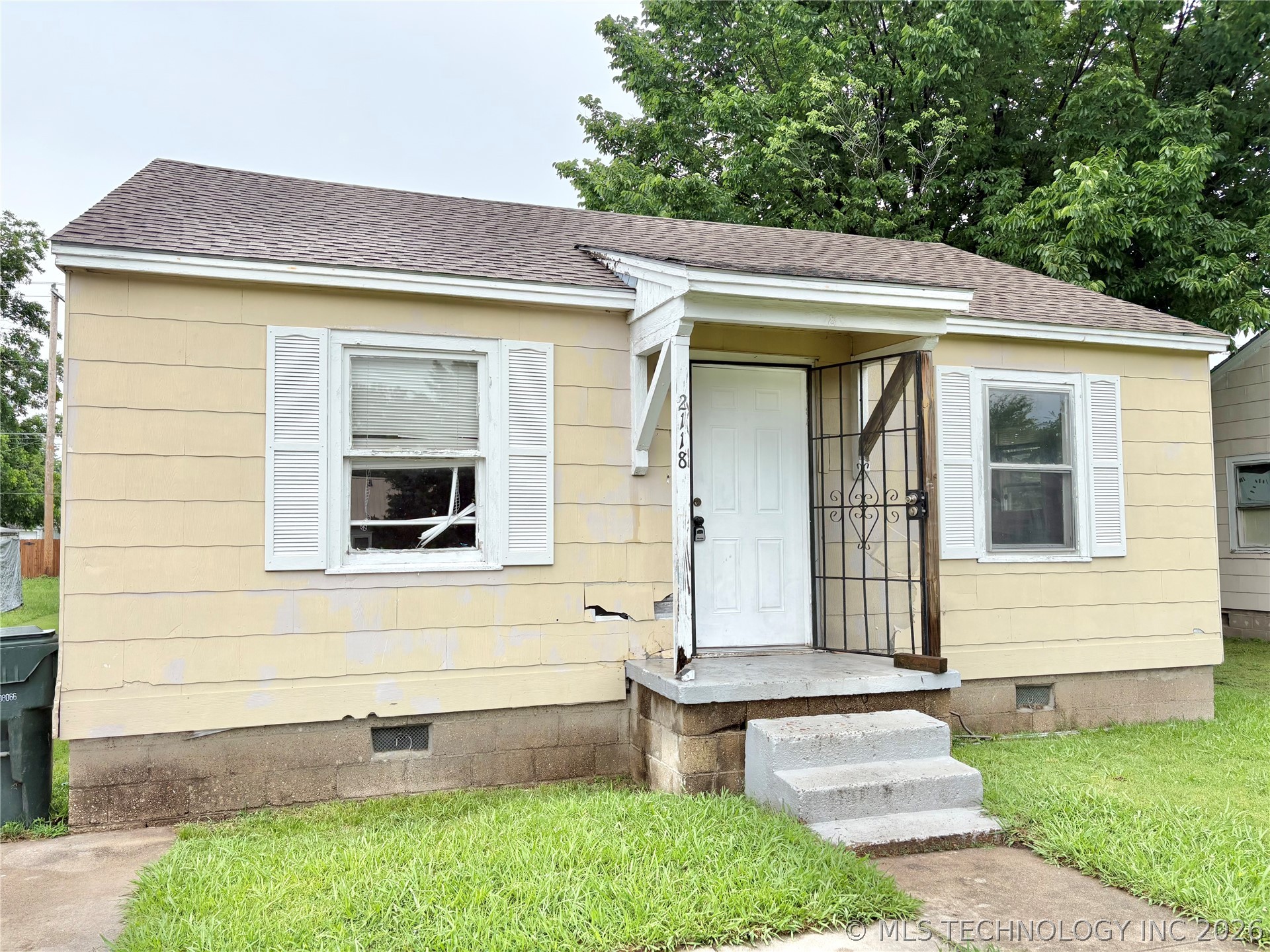 2118 Lampton Muskogee OK 74403