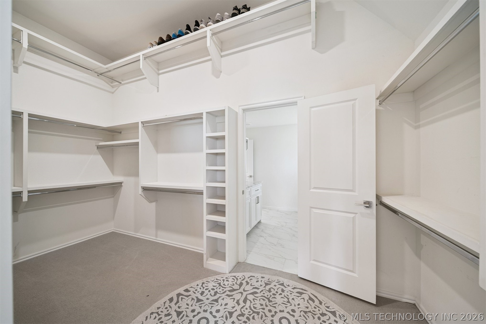6131 N Creekwood Drive Owasso OK 74055