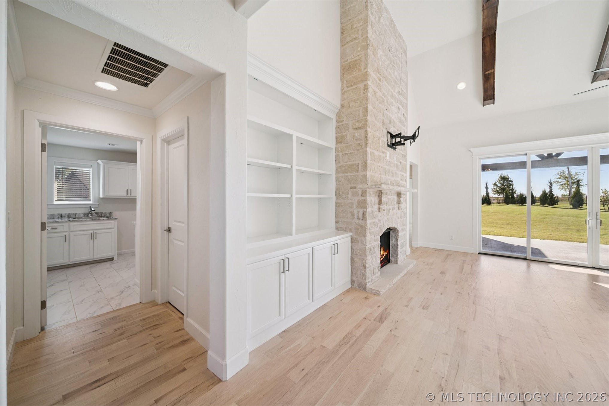 6131 N Creekwood Drive Owasso OK 74055