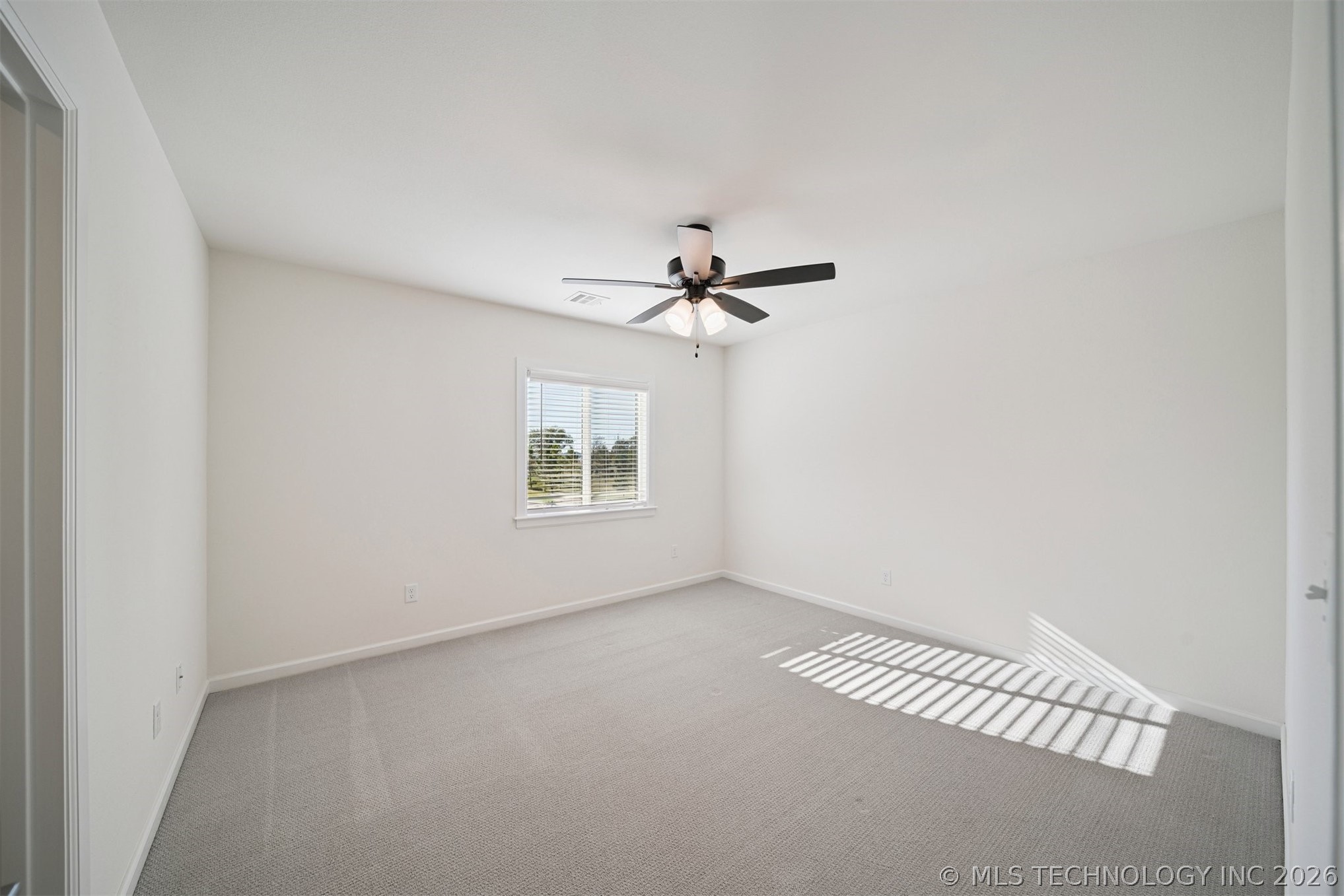 6131 N Creekwood Drive Owasso OK 74055