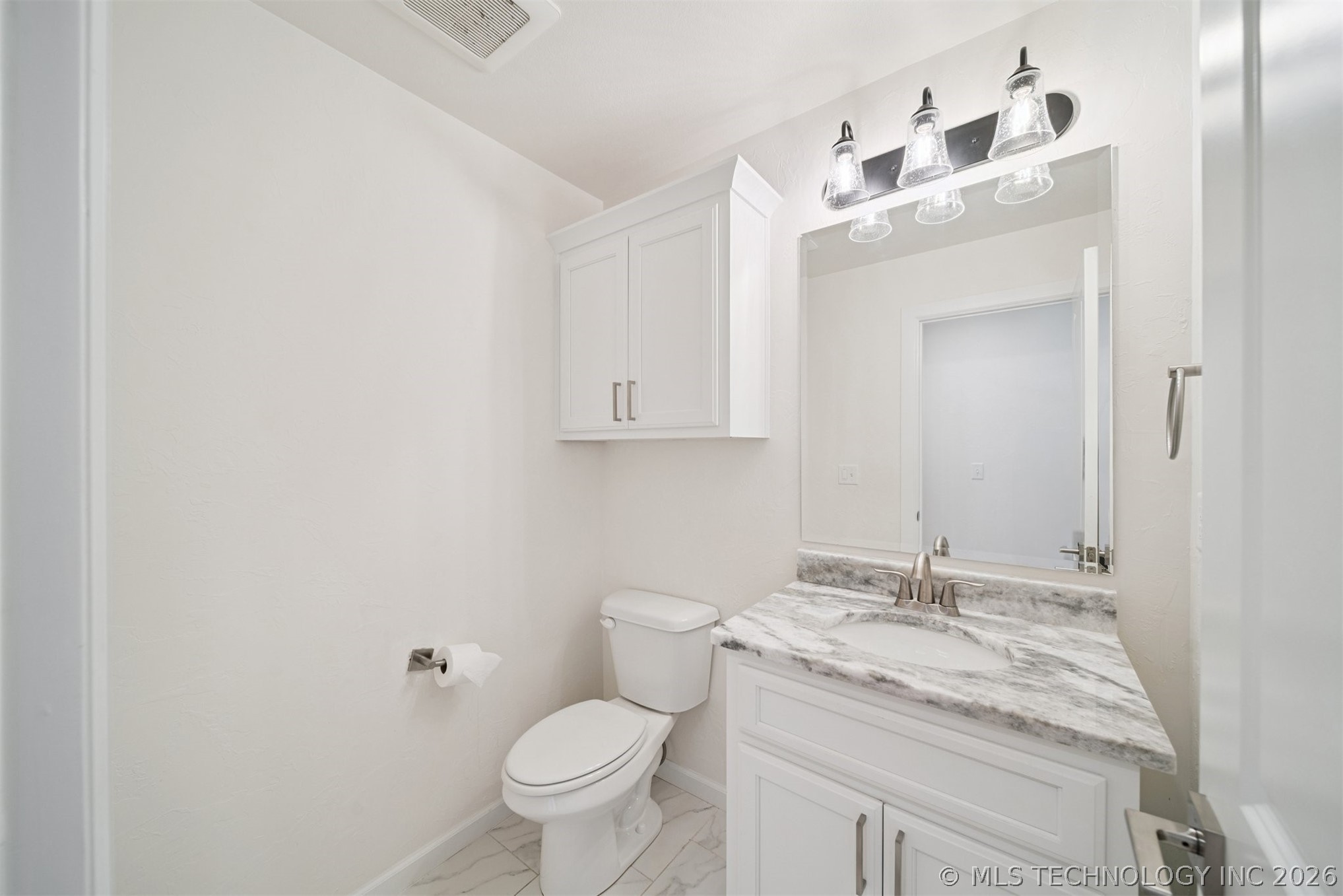 6131 N Creekwood Drive Owasso OK 74055