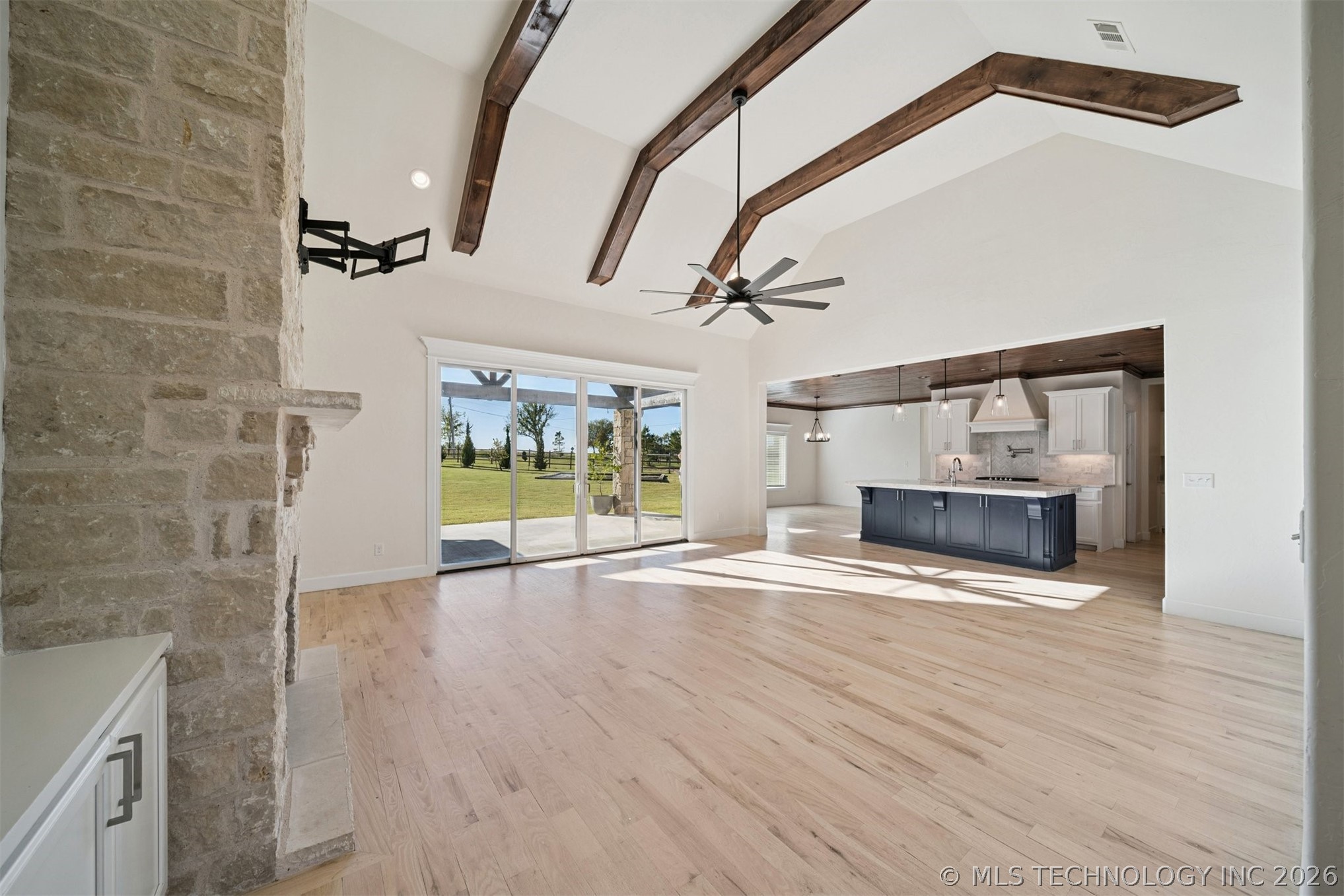 6131 N Creekwood Drive Owasso OK 74055
