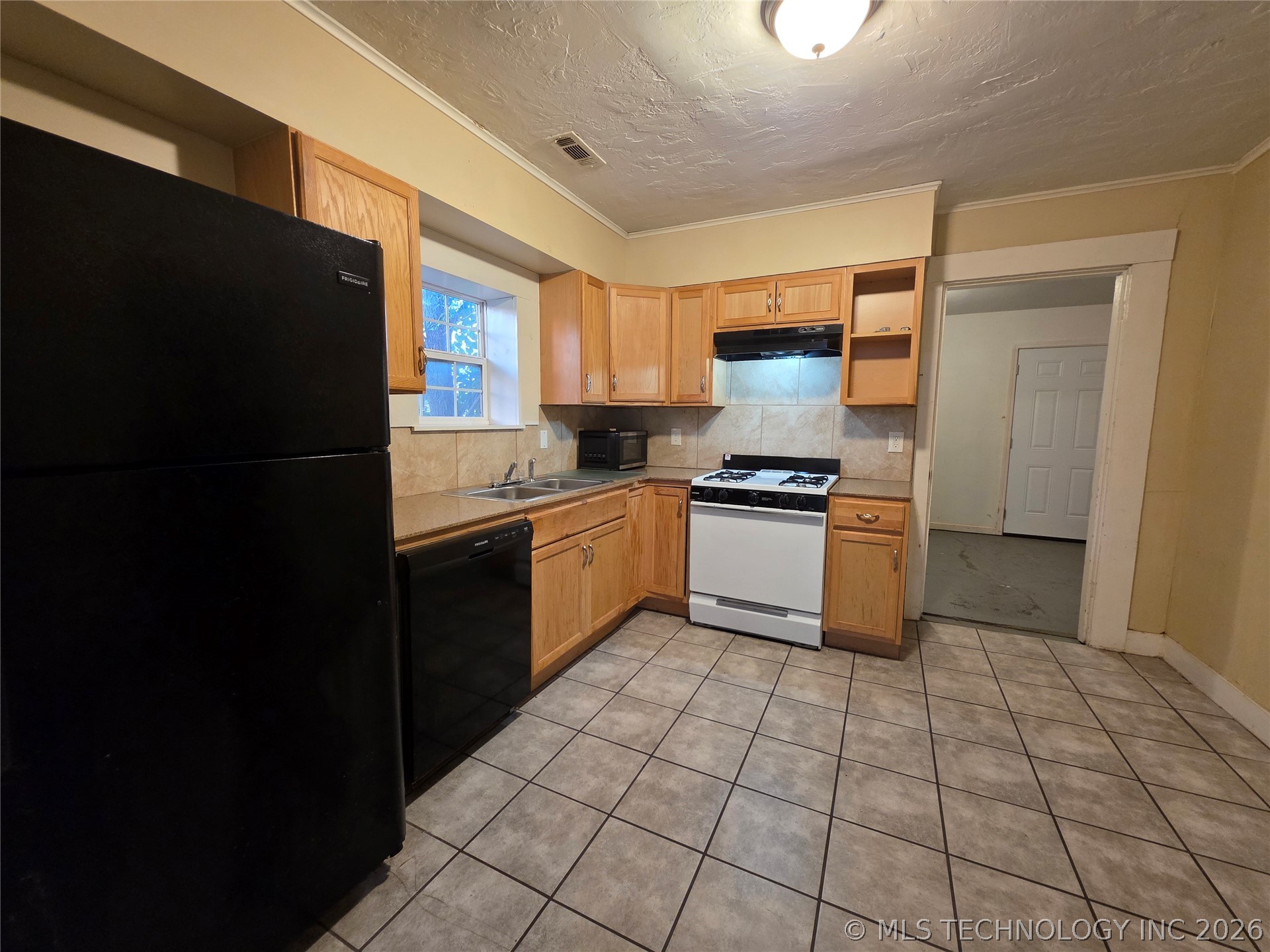 403 S 47th Westavenue Tulsa OK 74127