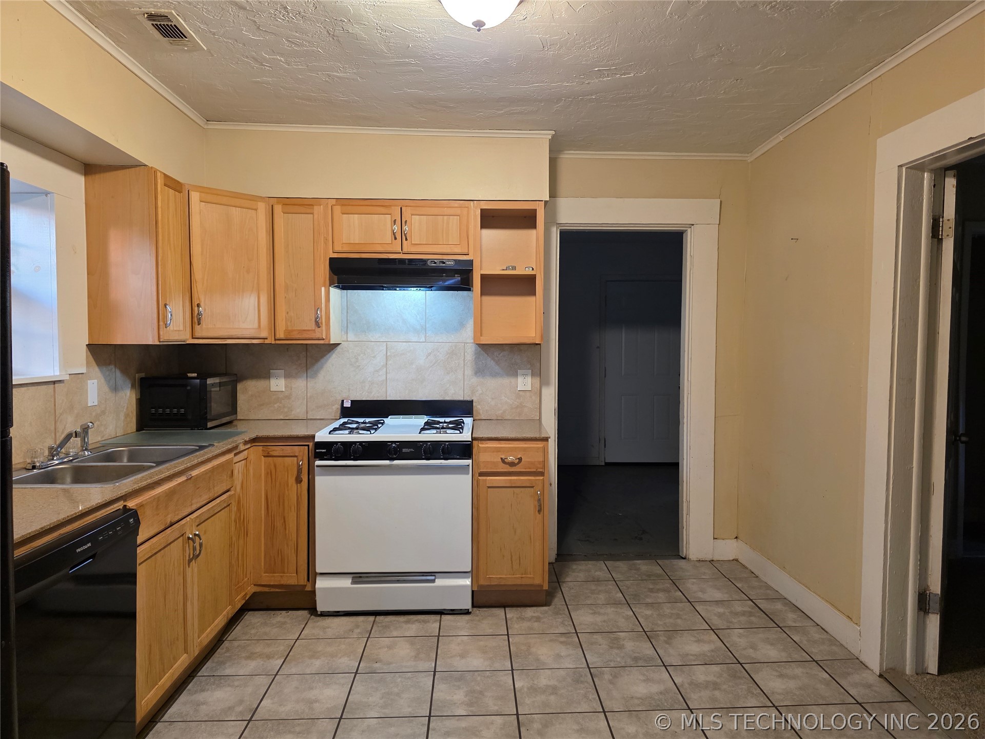 403 S 47th Westavenue Tulsa OK 74127