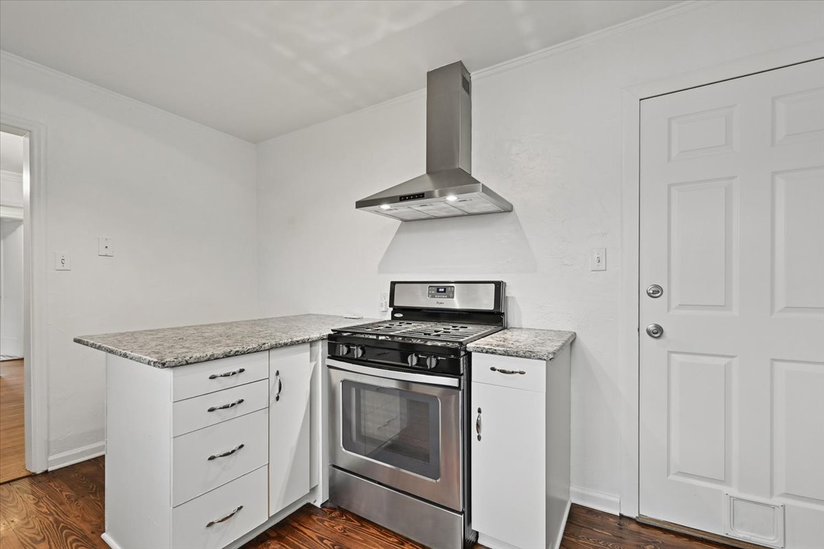 3407 E 5th Place Tulsa OK 74112