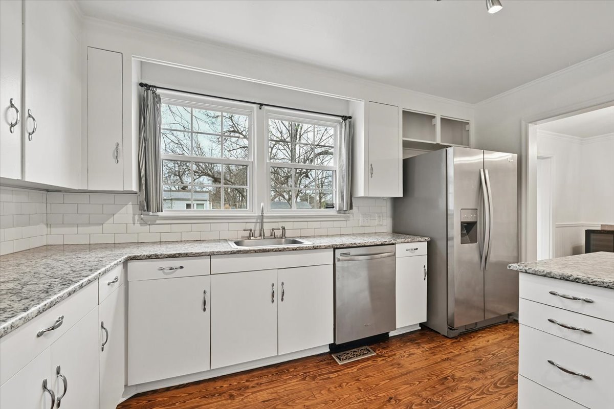 3407 E 5th Place Tulsa OK 74112