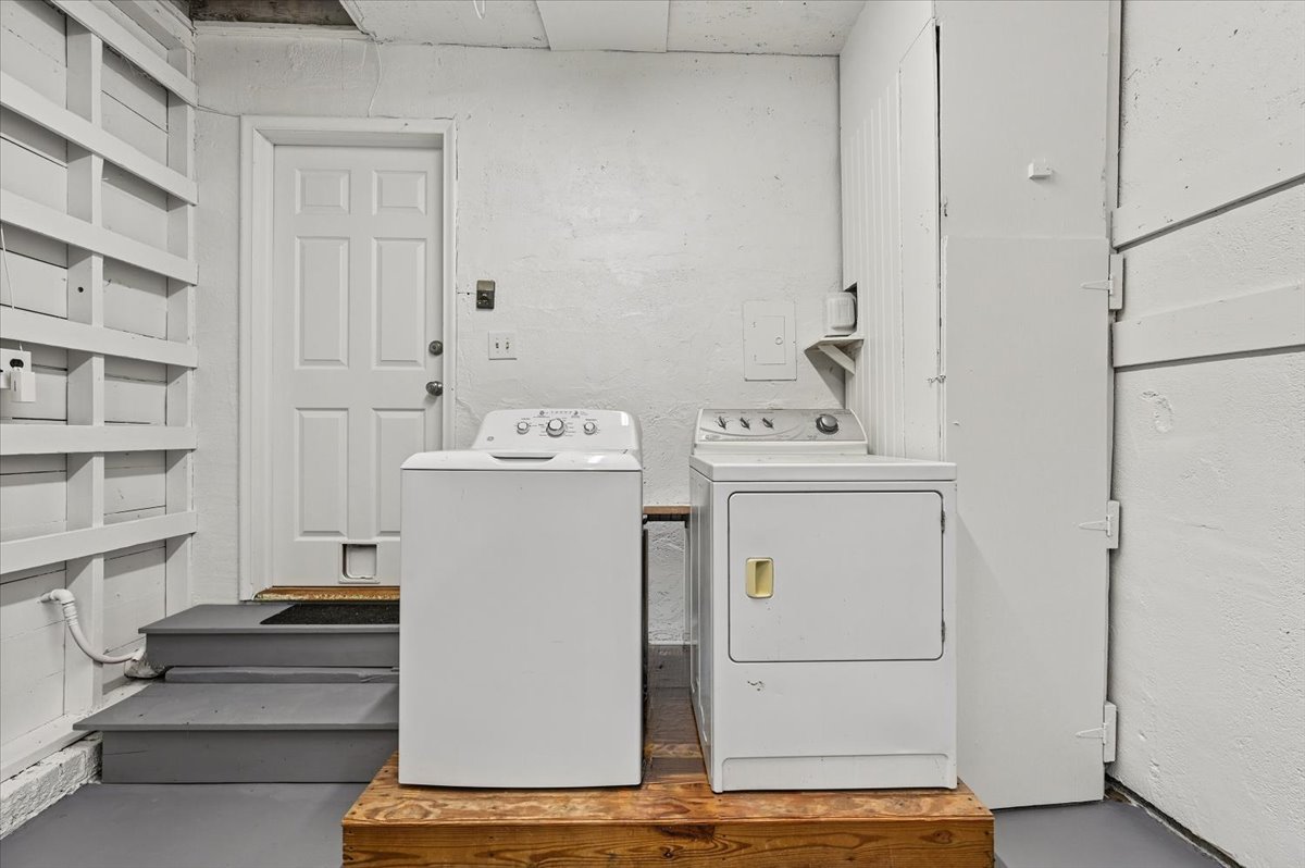 3407 E 5th Place Tulsa OK 74112