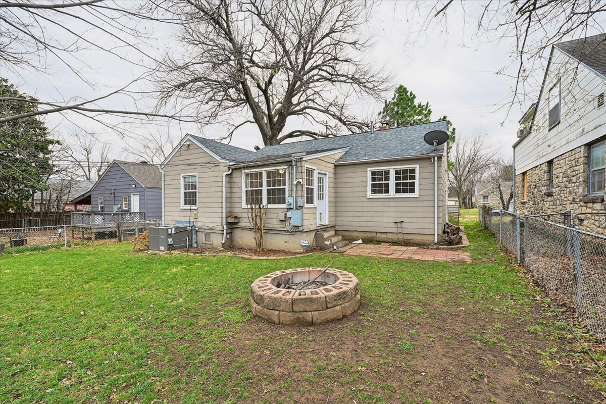 3407 E 5th Place Tulsa OK 74112
