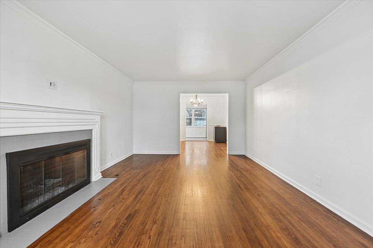 3407 E 5th Place Tulsa OK 74112