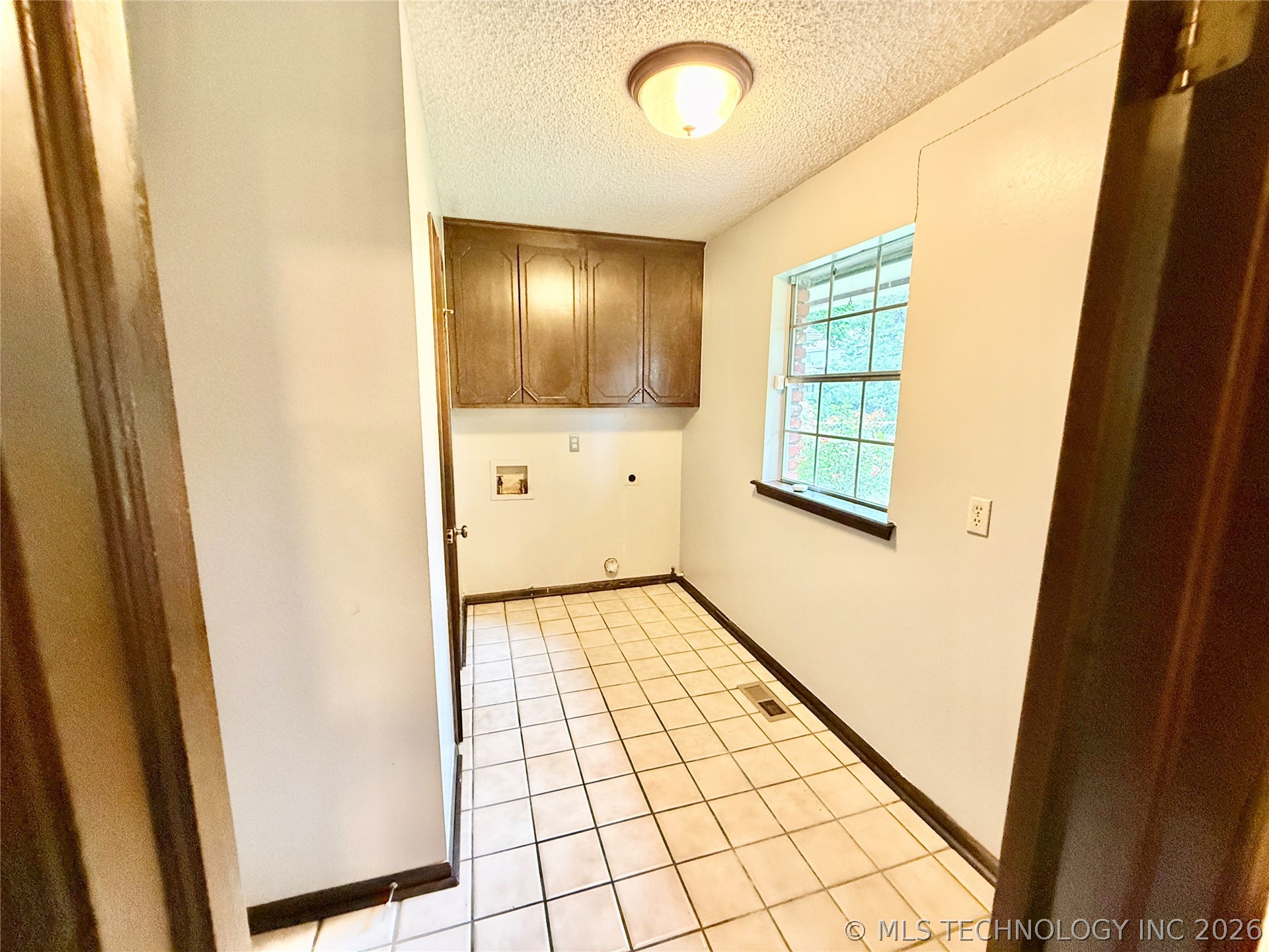7237 E 64th Place Tulsa OK 74133