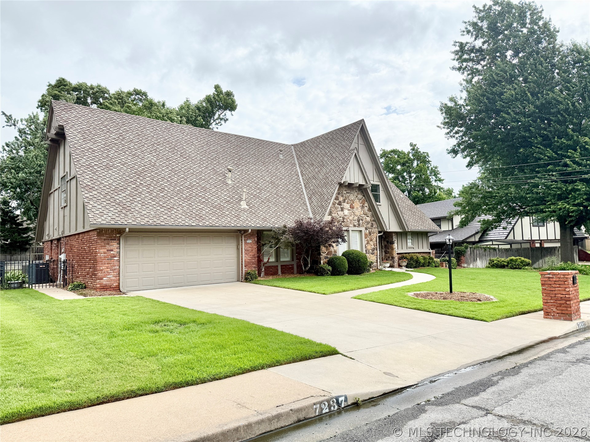 7237 E 64th Place Tulsa OK 74133