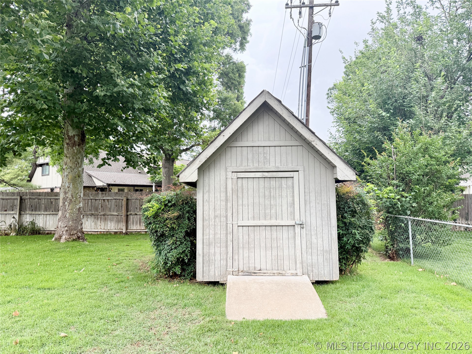 7237 E 64th Place Tulsa OK 74133