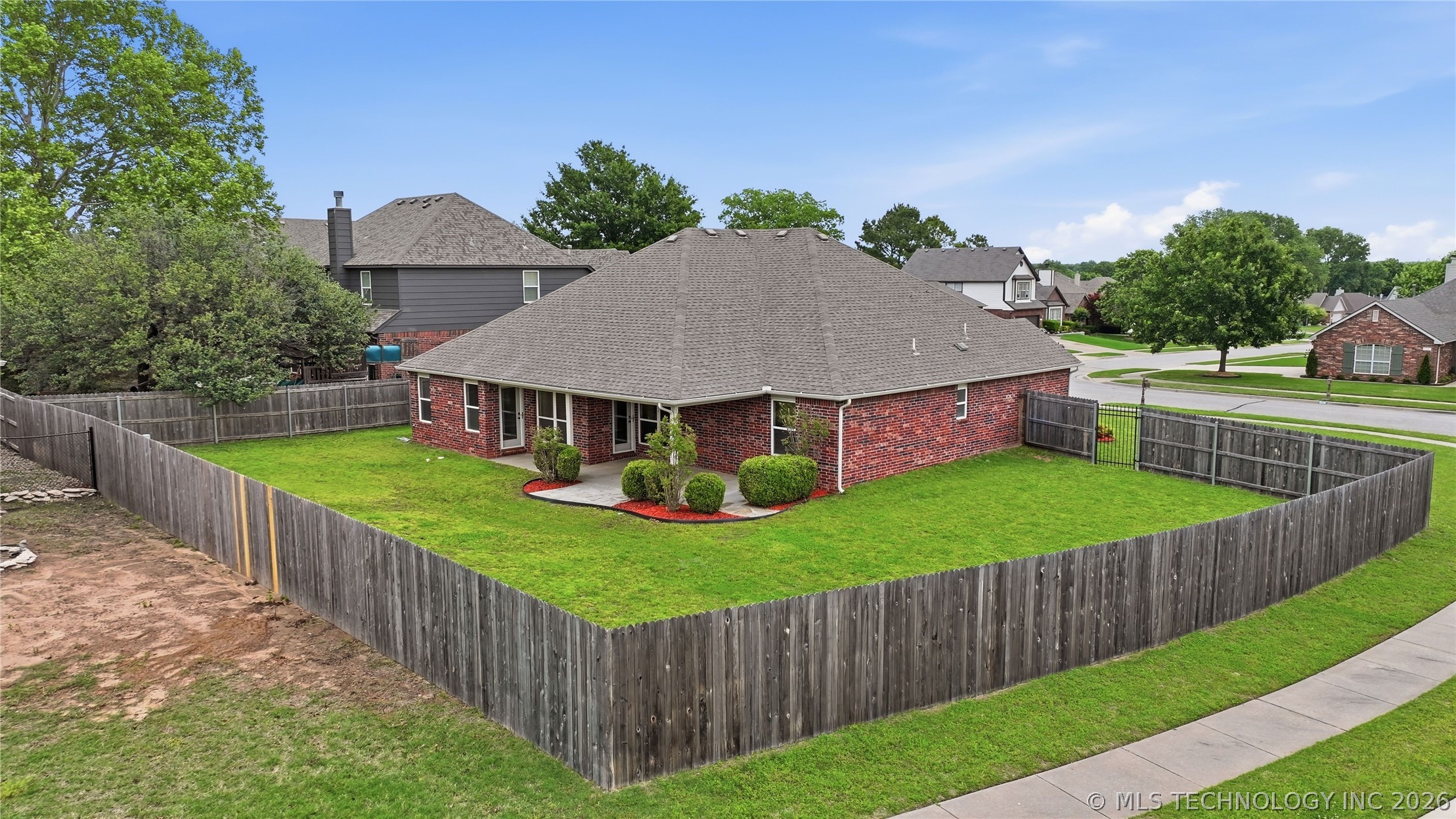 8116 S Elder Avenue Broken Arrow OK 74011