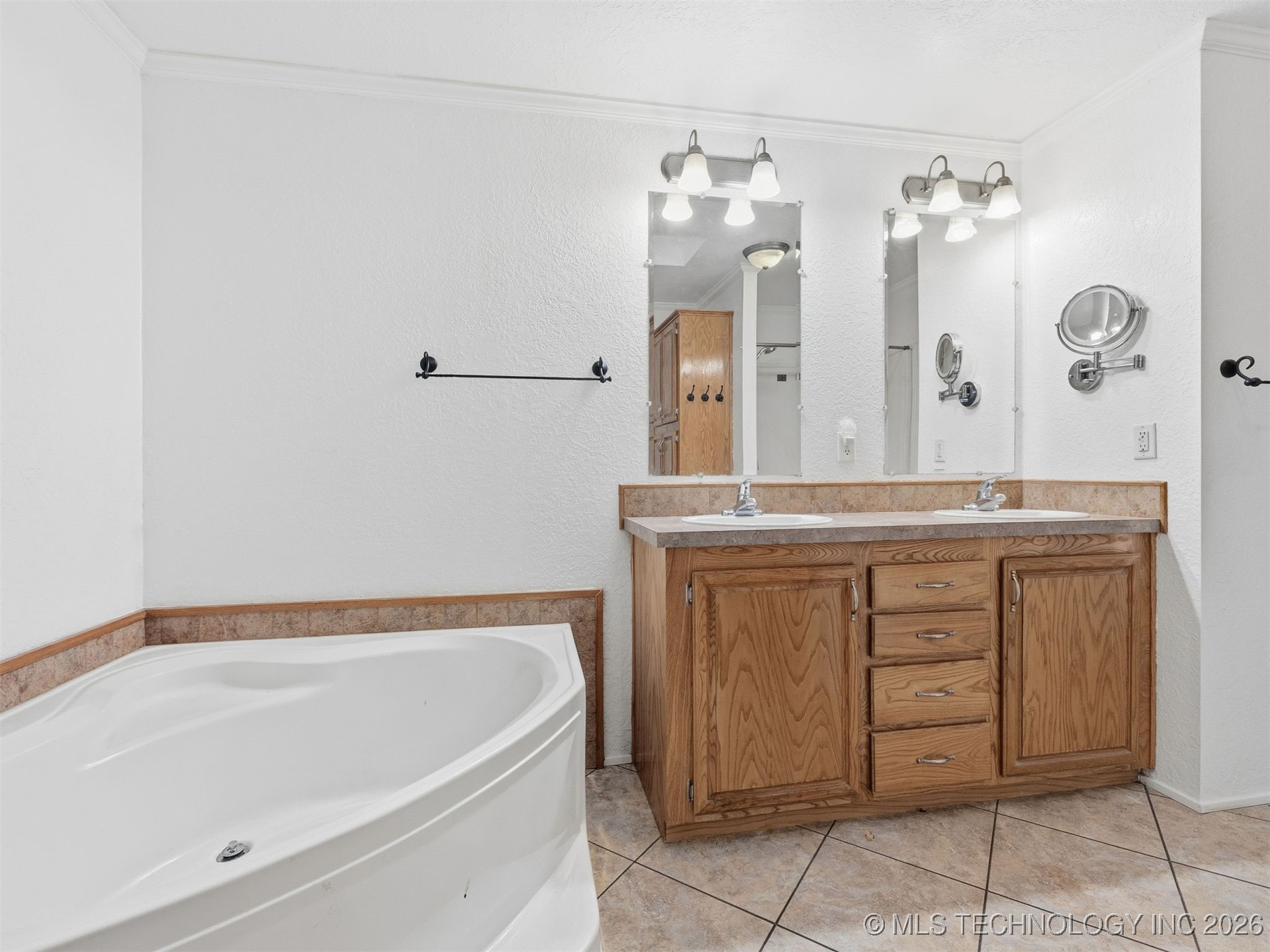 13020 N 364 Road Wewoka OK 74884