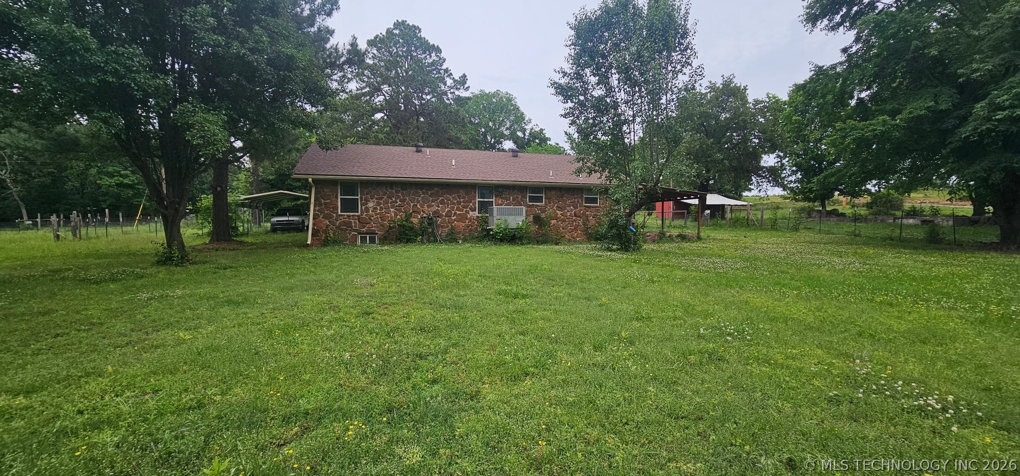 469958 E 1099 Road Muldrow OK 74948