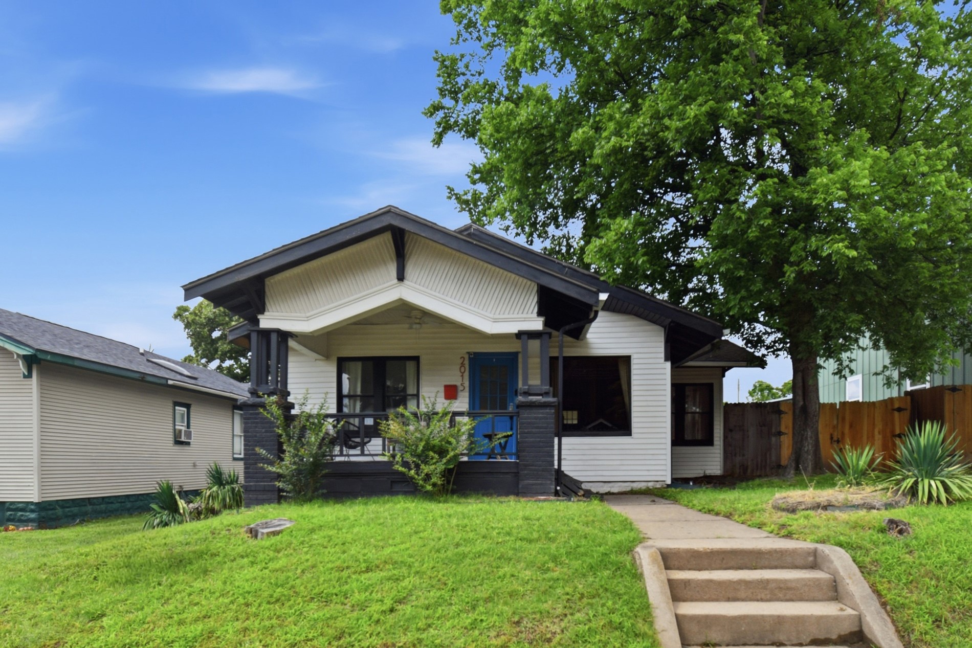 2015 W Easton Street Tulsa OK 74127