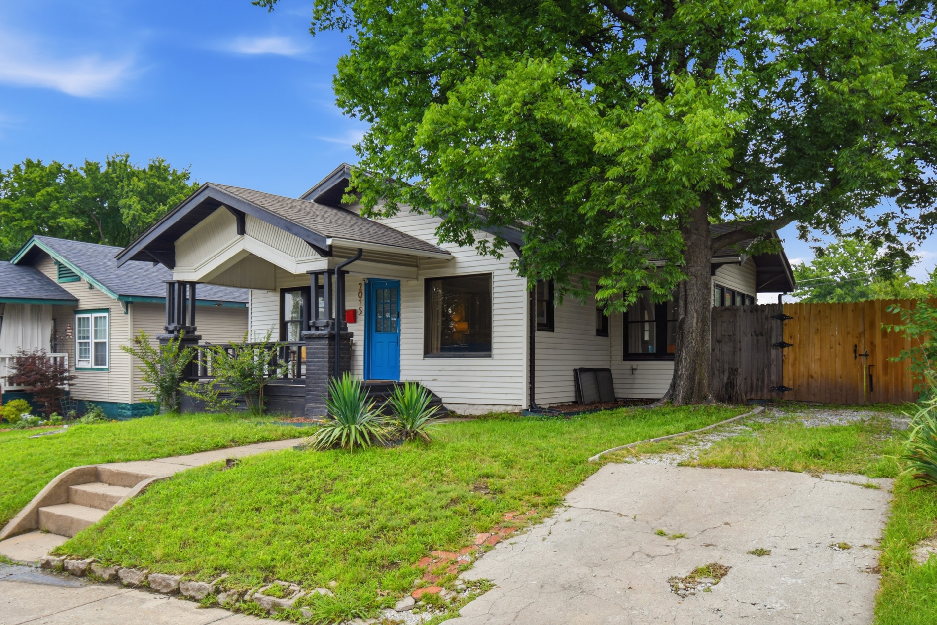 2015 W Easton Street Tulsa OK 74127