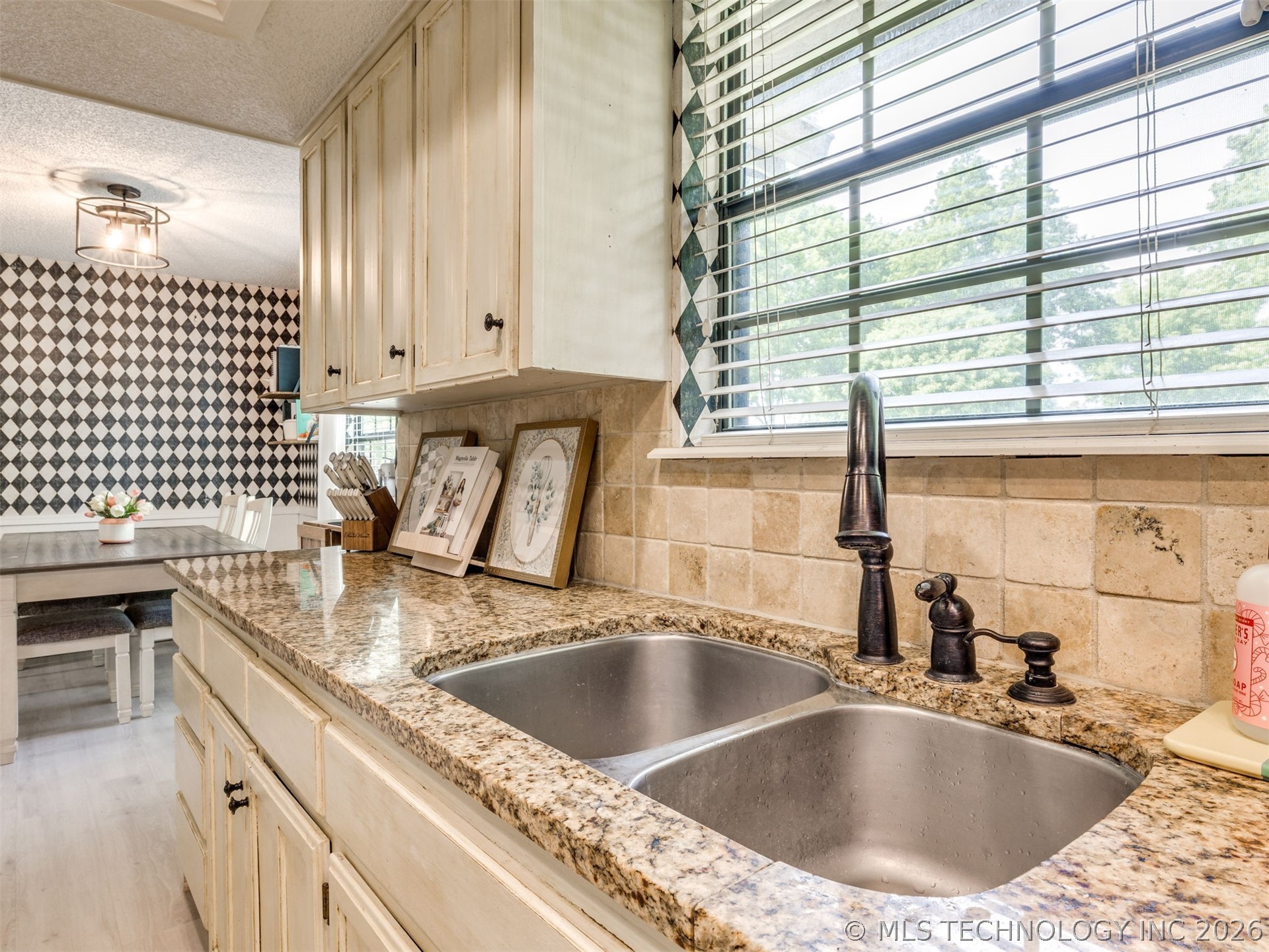 9166 E Misty Drive Claremore OK 74019